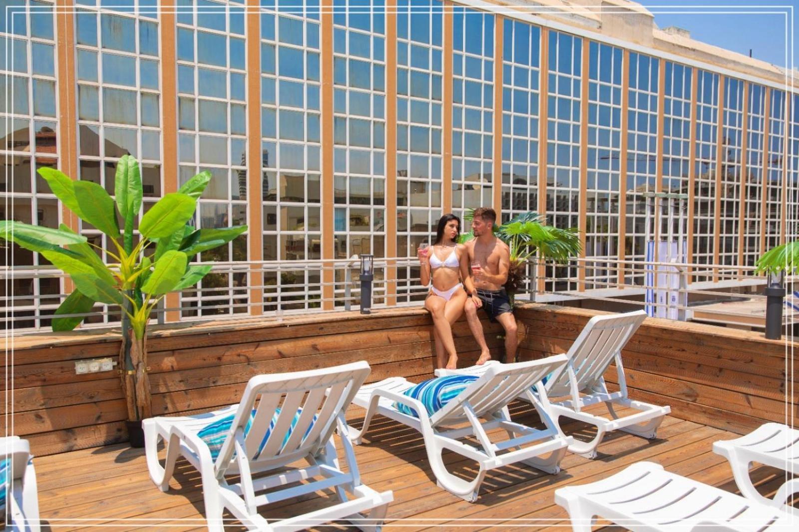 Dream Beach 98 Hotel And Spa Tel Aviv Eksteriør bilde