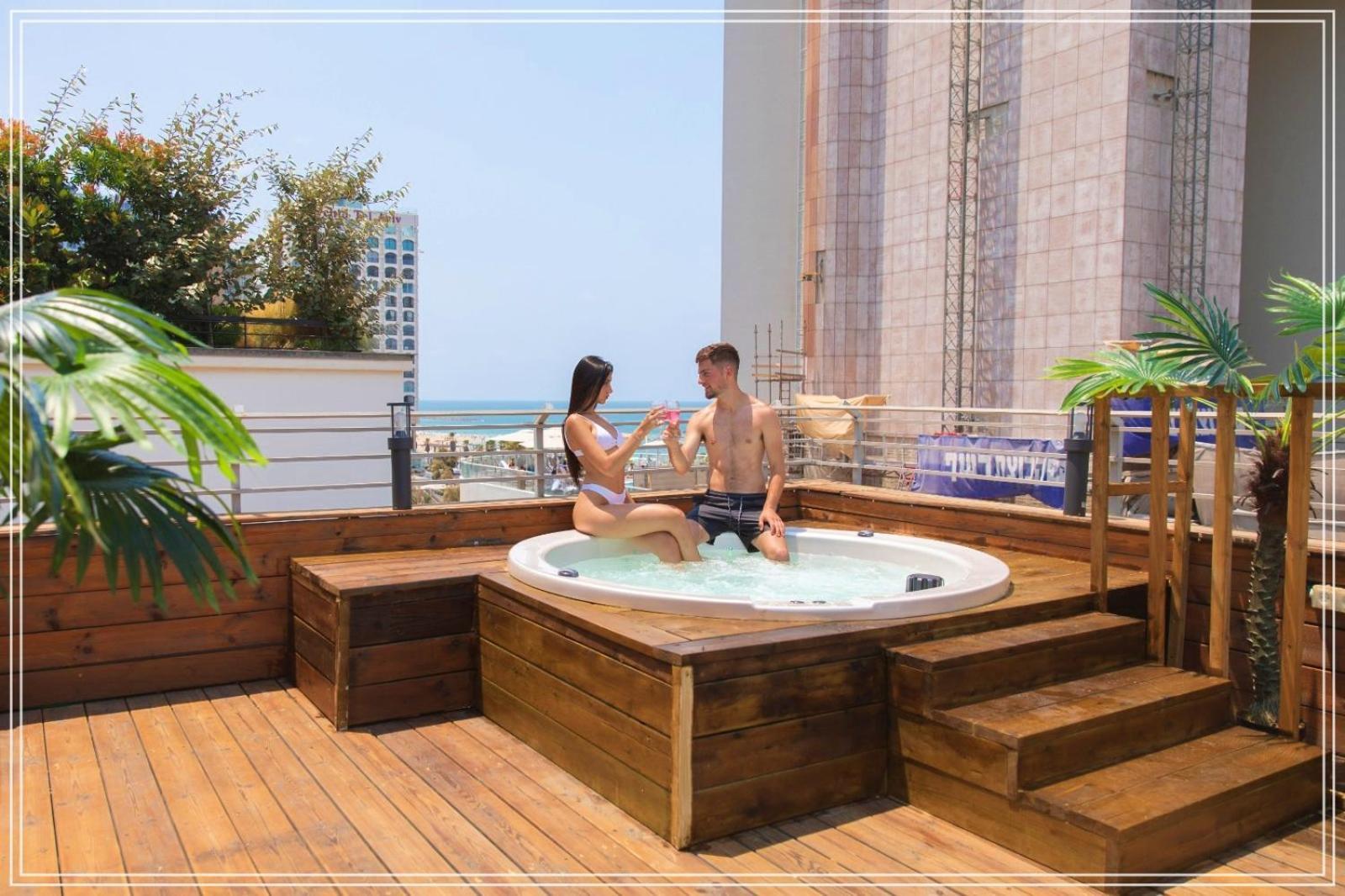 Dream Beach 98 Hotel And Spa Tel Aviv Eksteriør bilde