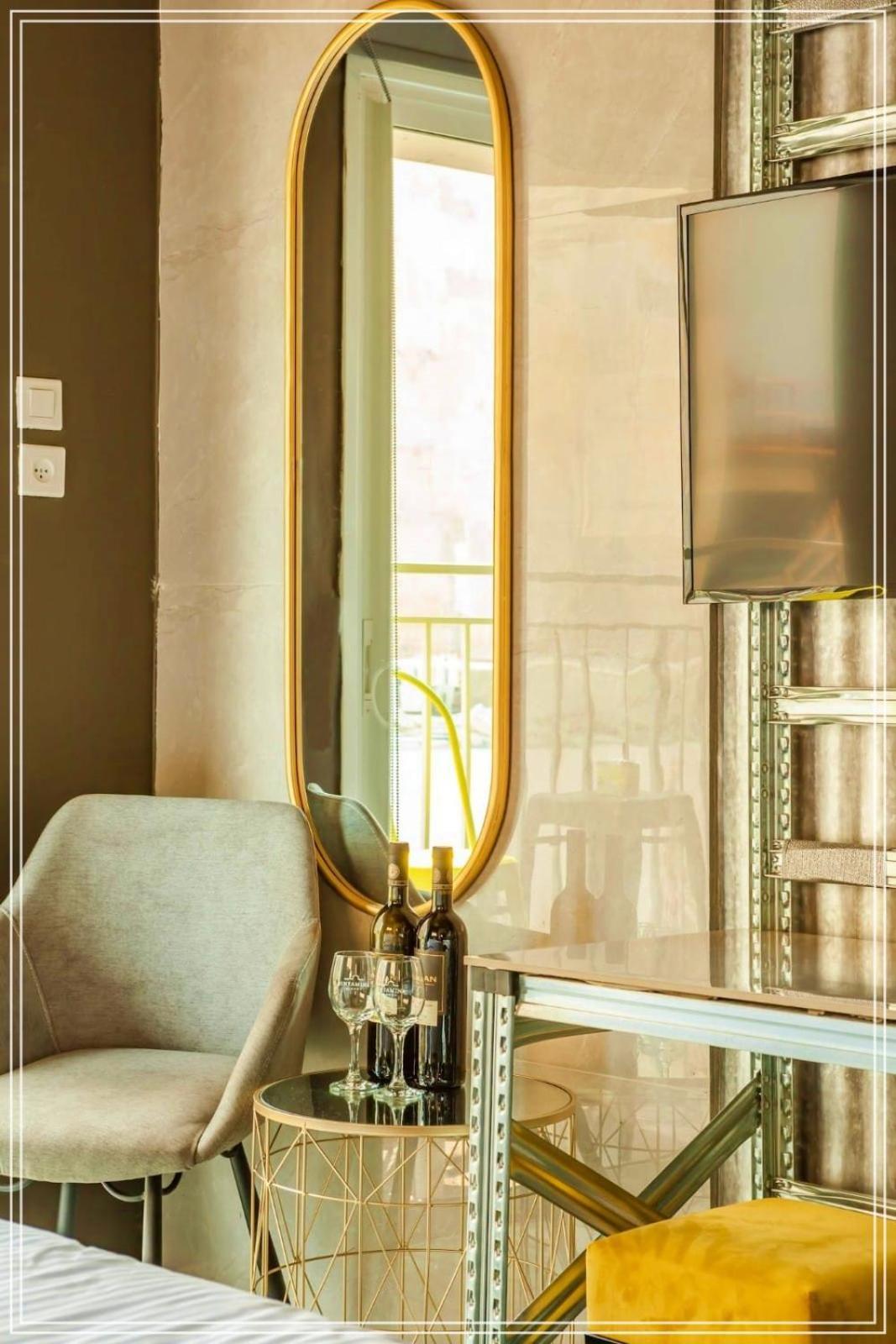 Dream Beach 98 Hotel And Spa Tel Aviv Eksteriør bilde